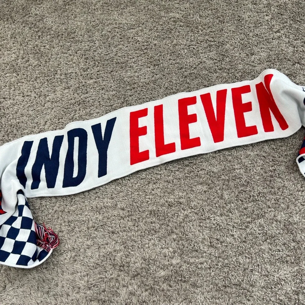 Indy Eleven Racing Scarf White Red Blue Checkered Flags Fringe‎ Knit